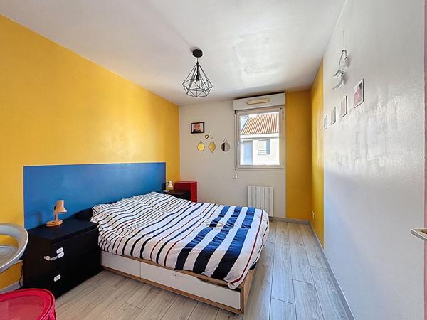 Appartement Type T3 69m² en étage élevé, garage et cave