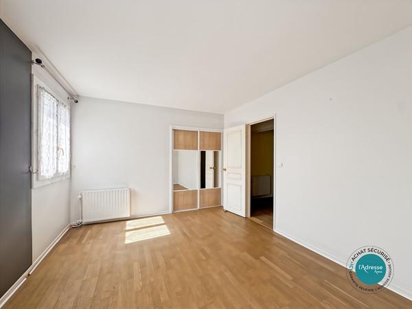 Maison LEVITT modèle BARBIZON sous-sol total à Mennecy