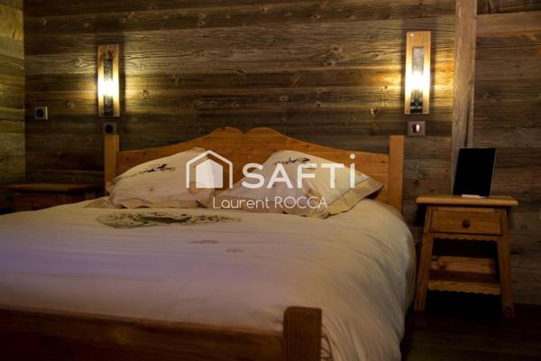 Propriété alpine d'exeption ski aux pieds avec Vue Mont Blanc