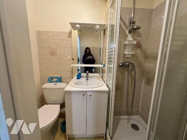 A VENDRE - PORNICHET - FACE MER ET PORT D'ECHOUAGE - STUDIO MEUBLE DE 26M²
Emplacement de choi...