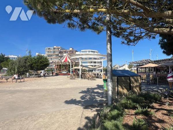 A VENDRE - PORNICHET - FACE MER ET PORT D'ECHOUAGE - STUDIO MEUBLE DE 26M²
Emplacement de choi...
