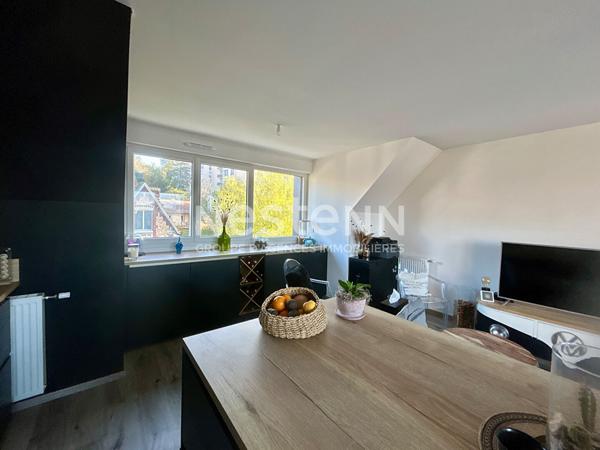 Appartement  récent  - 3 chambres - 100m² -terrasse - sud - parking  - dernier étage - roof top -  cuisine aménagée équipée  - Rouen