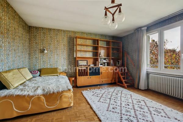 Élégante maison de maître sur 1 052 m² de terrain – À deux pas du lac d’Enghien