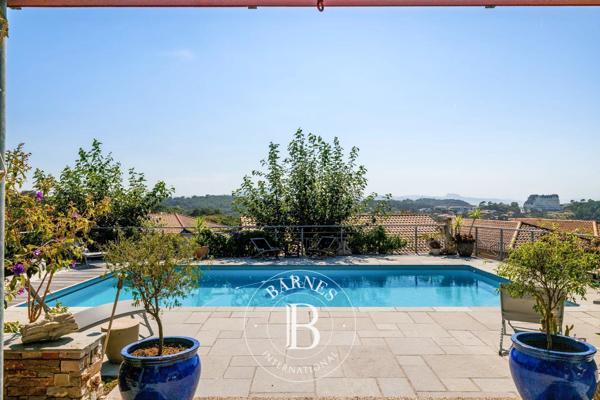 Biarritz, Villa 4 Chambres -  226 m² à vendre