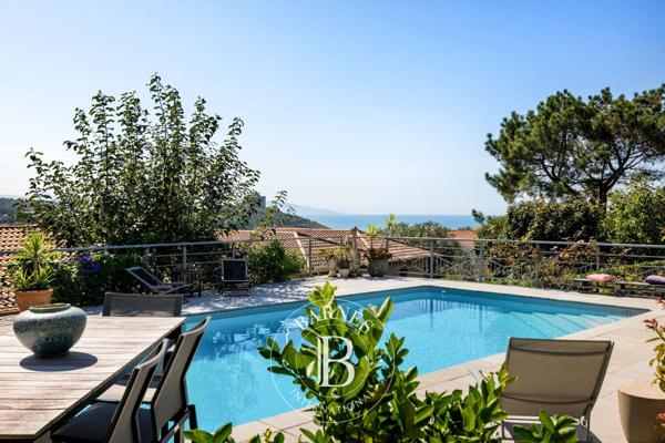 Biarritz, Villa 4 Chambres -  226 m² à vendre