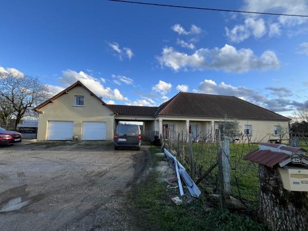 Maison à vendre |  Mayrinhac-Lentour |  5 pièces | 160 m²