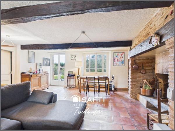 Maison de style gascon traditionnel