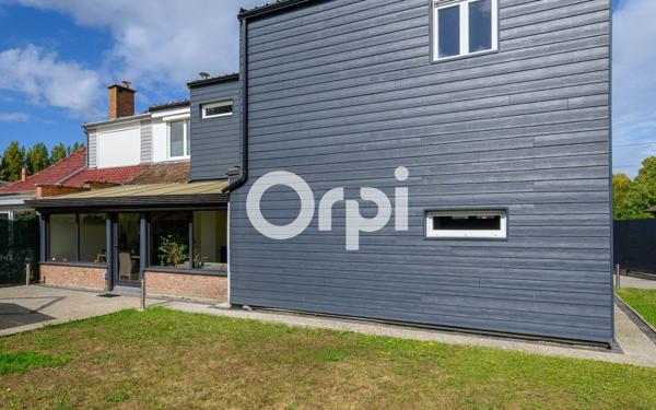 Maison à vendre    5 pièces •  Armentières