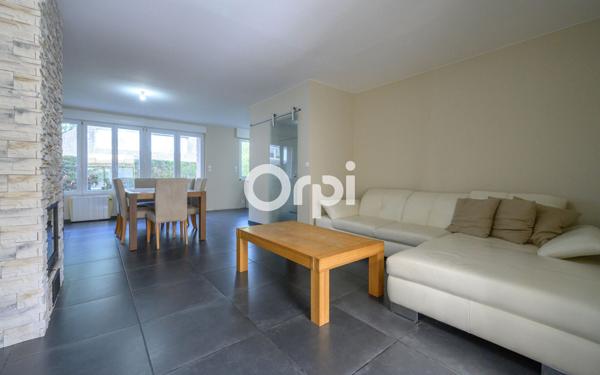 Maison à vendre    5 pièces •  Armentières