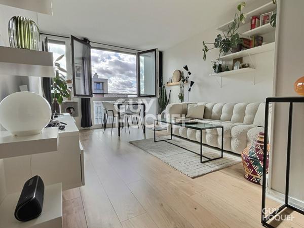 3 PIÈCES TRAVERSANT RÉNOVÉ - ÉTAGE ÉLEVÉ