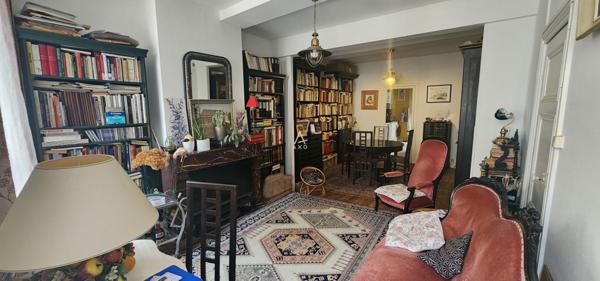 Appartement traversant 104m² T3/4