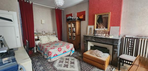 Appartement traversant 104m² T3/4