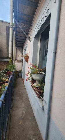 Appartement traversant 104m² T3/4