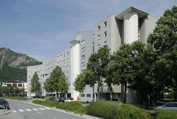 INVESTISSEMENT LOCATIF – Grenoble – Résidence étudiante Les Estudines Marie Curie - 6.81 % de rentabilité