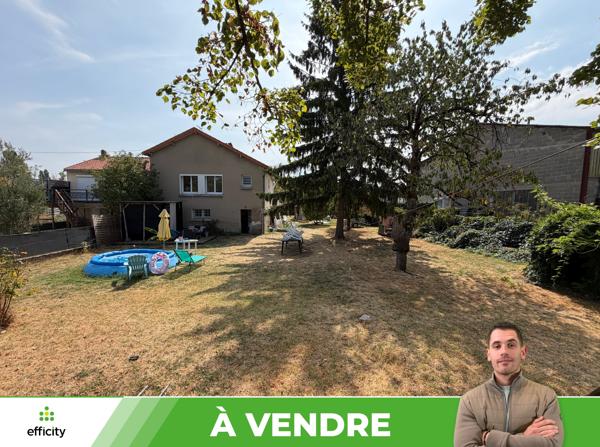 Maison
         6 pièces
        - 179 m² 147 000 € *