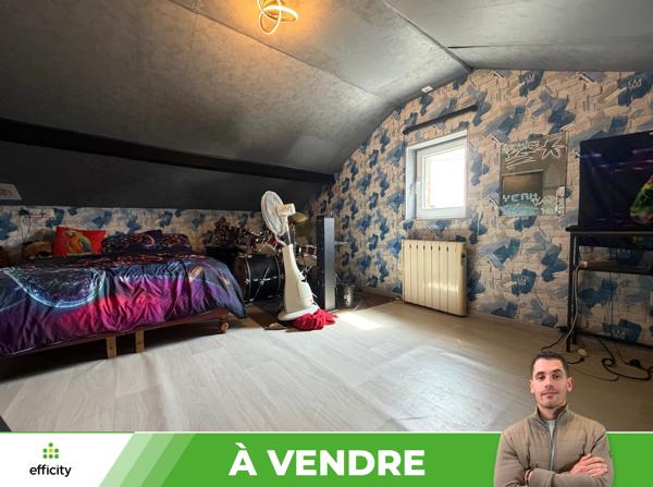 Maison
         6 pièces
        - 179 m² 147 000 € *