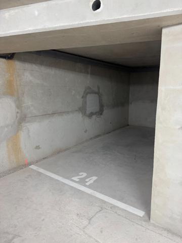 Garage à vendre sur Saint-Laurent-du-Var