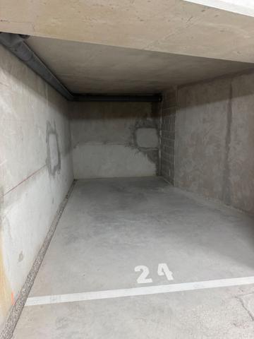 Garage à vendre sur Saint-Laurent-du-Var