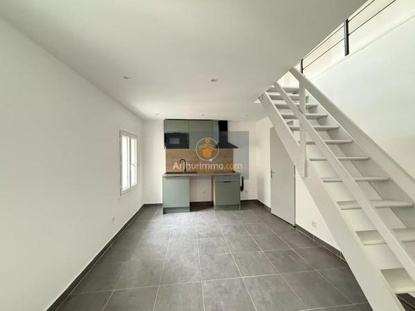 Location                                                      Appartement
                        
                     2 pièces                      28 m2                     à Apt