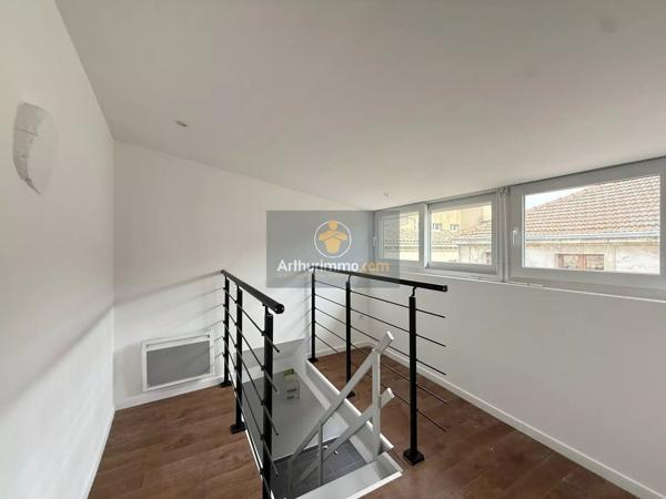 Location                                                      Appartement
                        
                     2 pièces                      28 m2                     à Apt