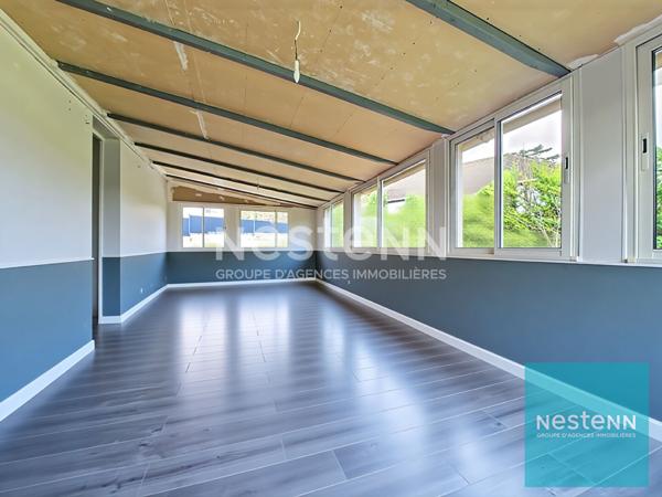 Maison avec 4 chambres en très bon état sur un terrain de plus de 1000 m² à Saint Germain Laval