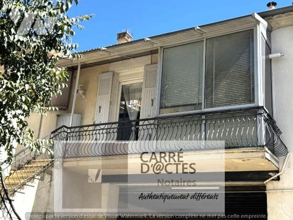 NOUVEAU : Appartement T3 avec extérieur, place de stationnement privative dans garage commun, c...