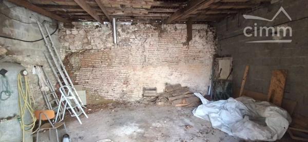CHITENAY – UNE BELLE OPPORTUNITÉ À RÉINVENTER À 10 MINUTES DE BLOIS !