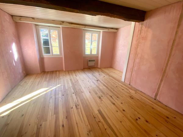 Maison atypique de 3 pièces de 91M2 habitable Proche de NOGARO (32) à PANJAS