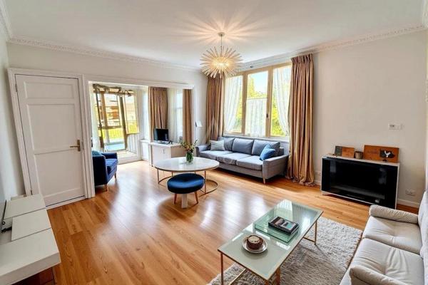 MAISON FAMILIALE OU INVESTISSEMENT À LA POSSONNIÈRE !