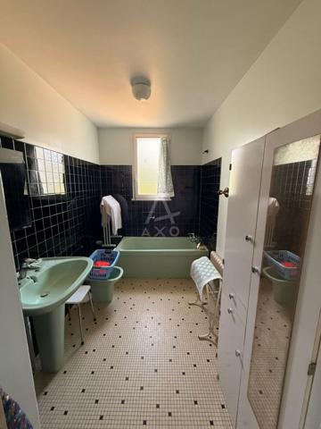 MAISON FAMILIALE OU INVESTISSEMENT À LA POSSONNIÈRE !