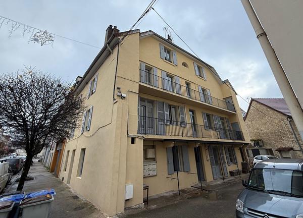 Appartement Lons-Le-Saunier 2 pièces / 1 chambres / 53.40 m²
