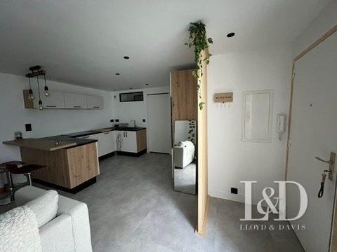 Bordeaux Centre - T2 rénové avec terrasse