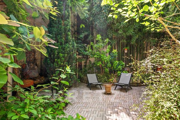 Hotel Particulier familial avec grand jardin dans le quartier des Ternes