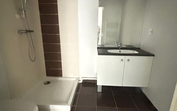 Appartement à vendre    1 pièce • 18,02 m2 Lyon 7