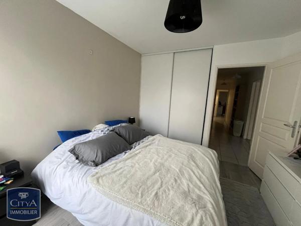 Appartement à louer 4 pièces 86.96m²