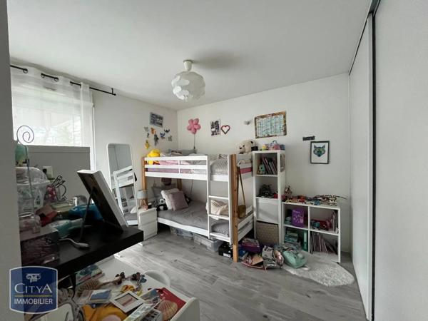 Appartement à louer 4 pièces 86.96m²