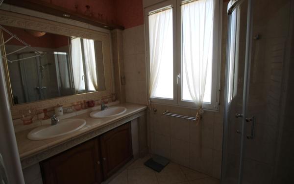 Maison à vendre    5 pièces •  Argelès-sur-Mer