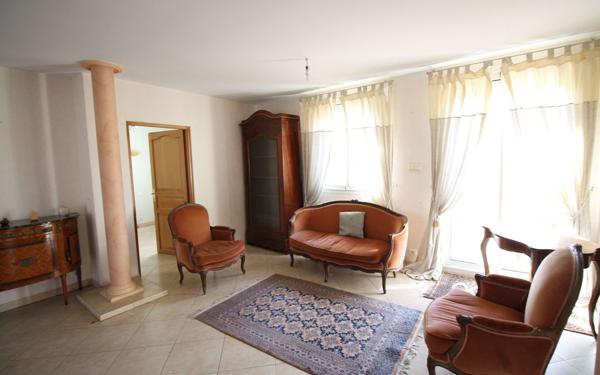 Maison à vendre    5 pièces •  Argelès-sur-Mer