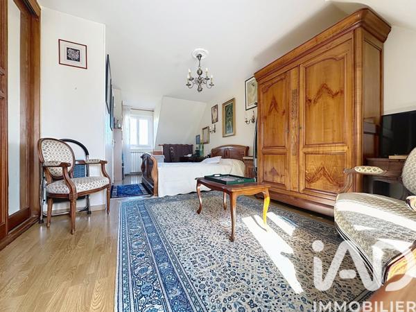Maison à vendre 6 pièces 140 m² Rambouillet