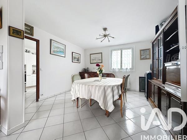 Maison à vendre 6 pièces 140 m² Rambouillet