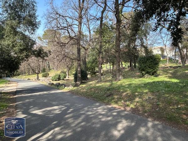 Maison à louer 1 pièce 23.01m²