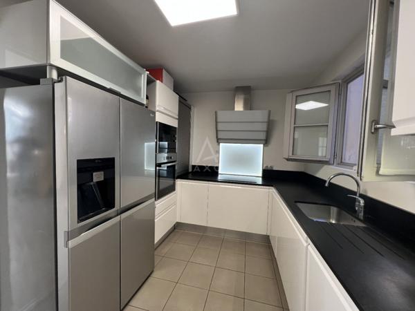 Appartement en Duplex plein centre classé 495000 Euros- Hyeres (83)