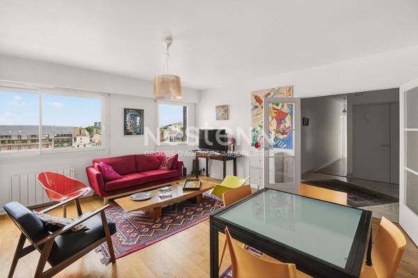APPARTEMENT DERNIER ÉTAGE VUE PANORAMIQUE SUR SAINT-BRIEUC  GARAGE FERMÉ