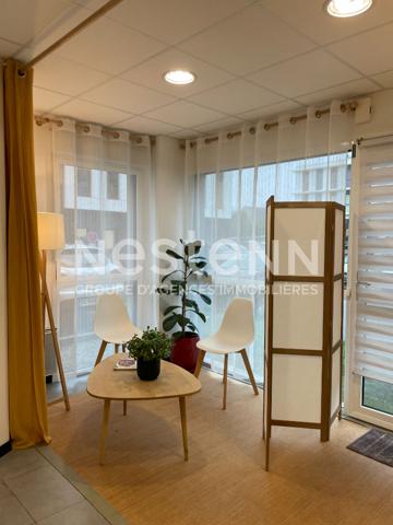 Local professionnel à louer ? 45 m² ? 5 min de Vannes ? Zone tertiaire dynamique
