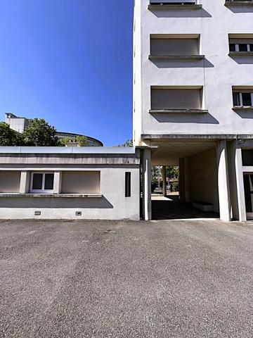 Vente / Appartement T4 à Lyon (69008)