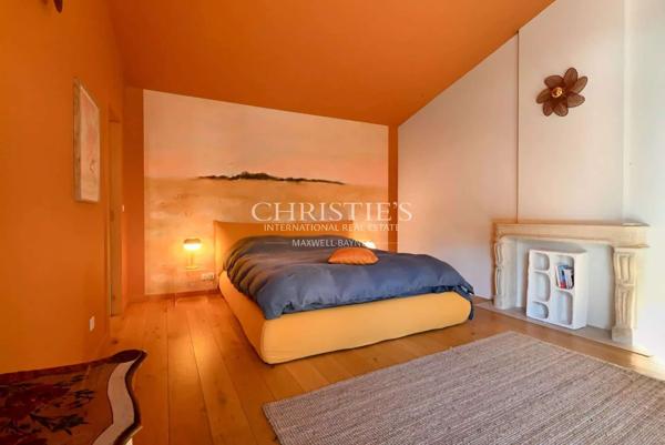 Quartier La Genette – Villa exceptionnelle avec immeuble locatif