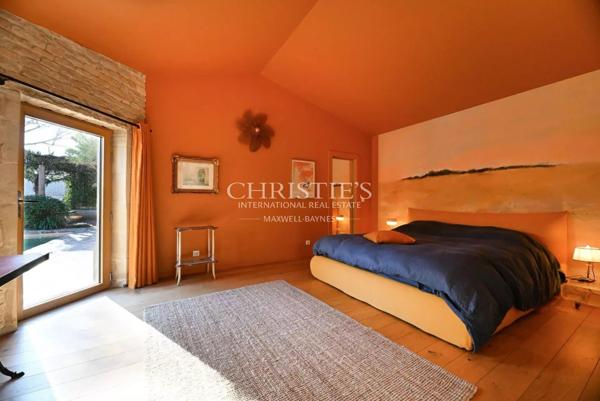 Quartier La Genette – Villa exceptionnelle avec immeuble locatif