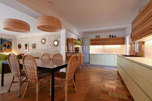 Quartier La Genette – Villa exceptionnelle avec immeuble locatif