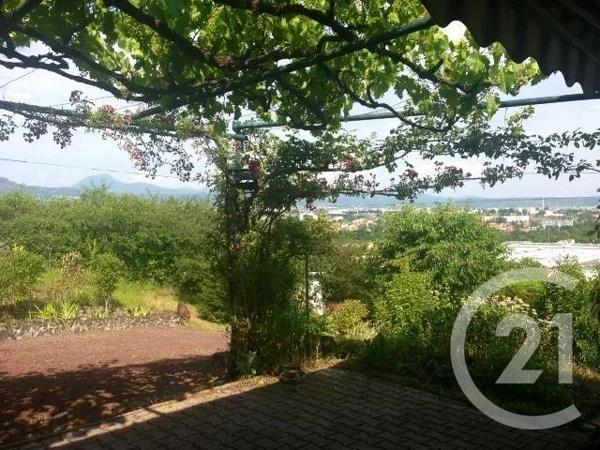 Maison à vendre  8 pièces - 143 m 2   AUBIERE  - 63