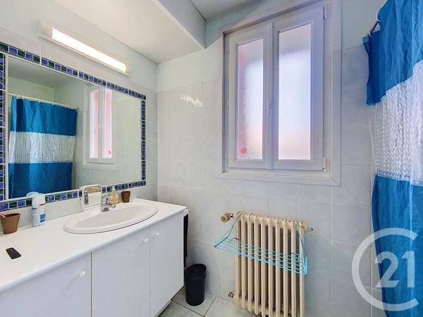 Maison à vendre  5 pièces - 164,13 m 2   ST CHRISTOPHE SUR DOLAISON  - 43